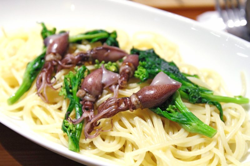 ほたるいかと菜の花のパスタ